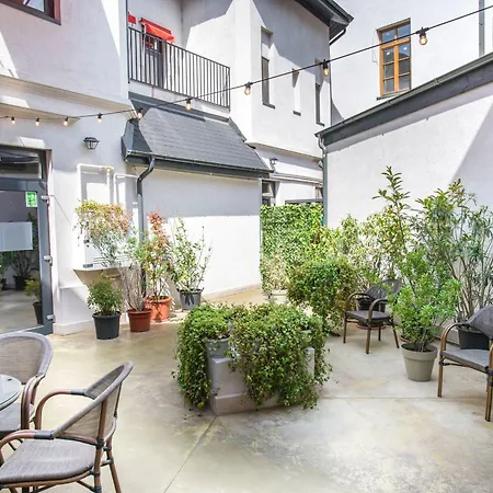 Hotell Forty One Bukarest