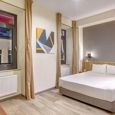 Forty One Hotell