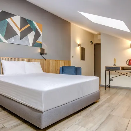 Hotell Forty One 3*