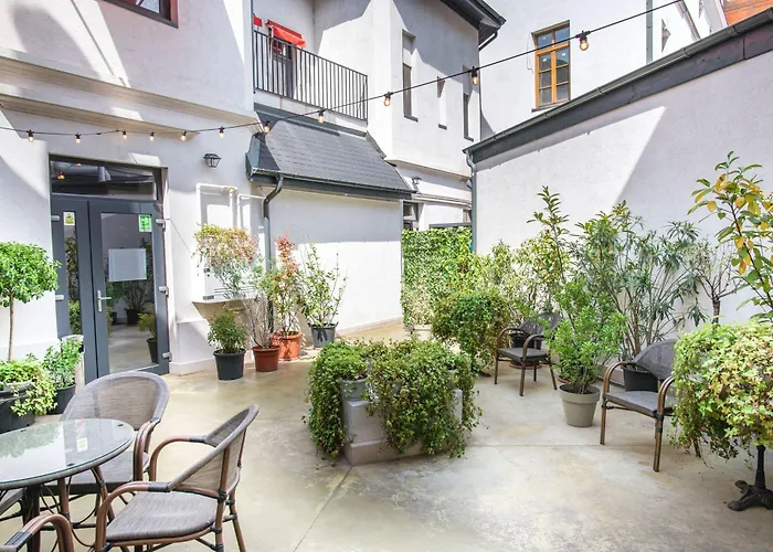 Hotell Forty One Bukarest